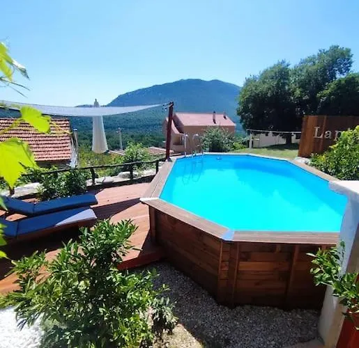 Old House Lapis- Pool, Hot Tub, Bbq 度假居 *